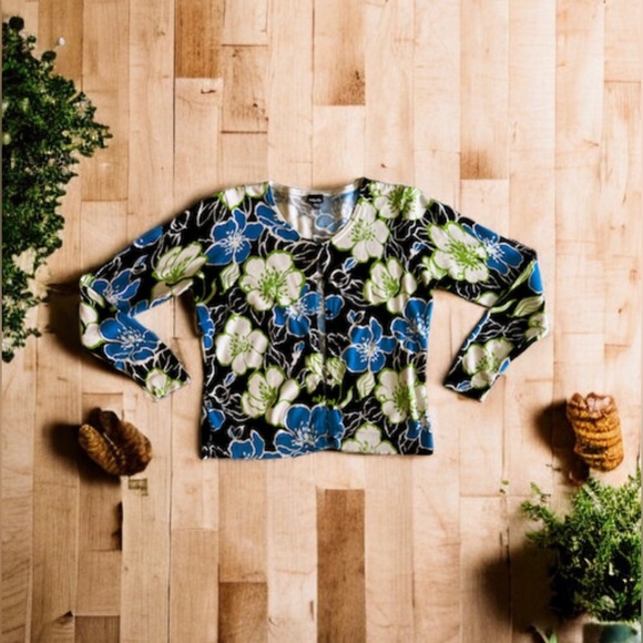 𝅺Rafaela floral multicolor sweater/ top‎ button down Cardigan size P/M - Picture 4 of 16